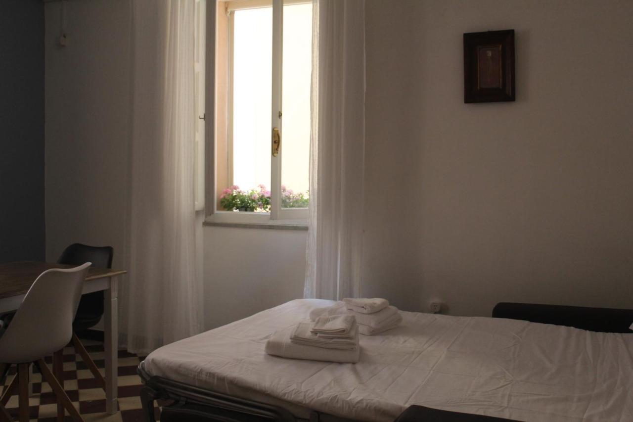 Suite Al Castello Sassari Bagian luar foto